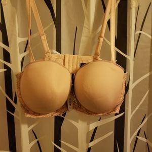 NEW Adore Me Lace Trim Balconette Bra. 40DDD